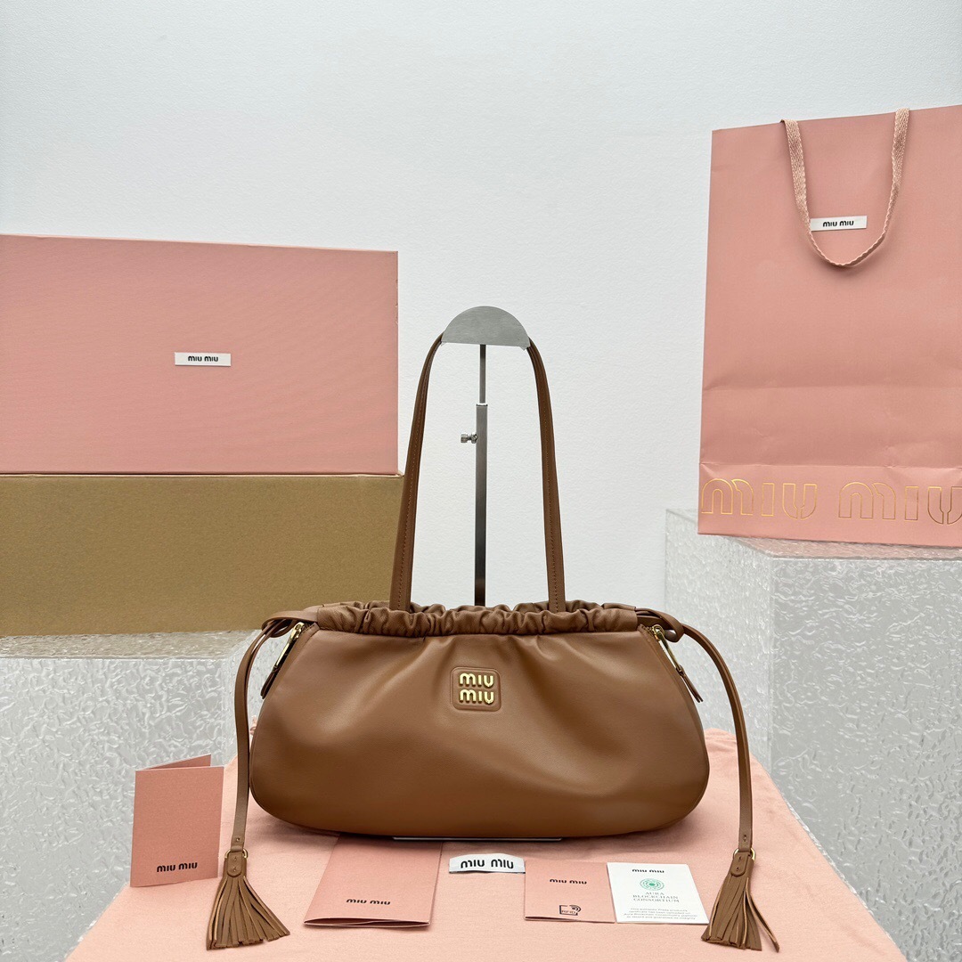 Miu Miu Aventure nappa leather bag in oak