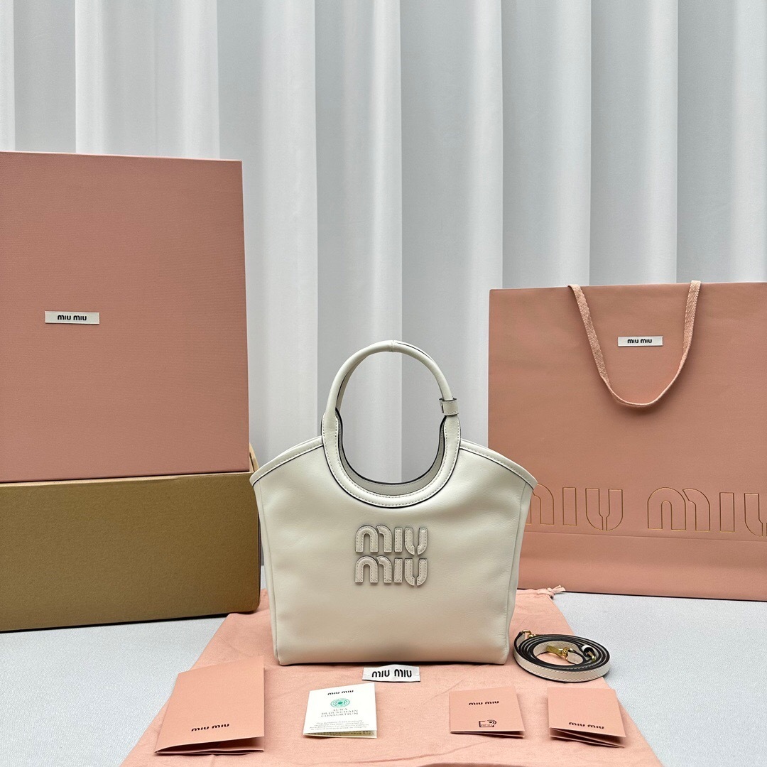 Miu Miu Ivy leather tote bag