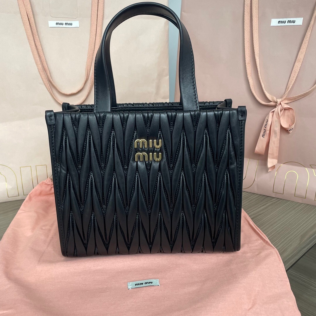 Miu Miu Matelassé nappa leather tote bag in black