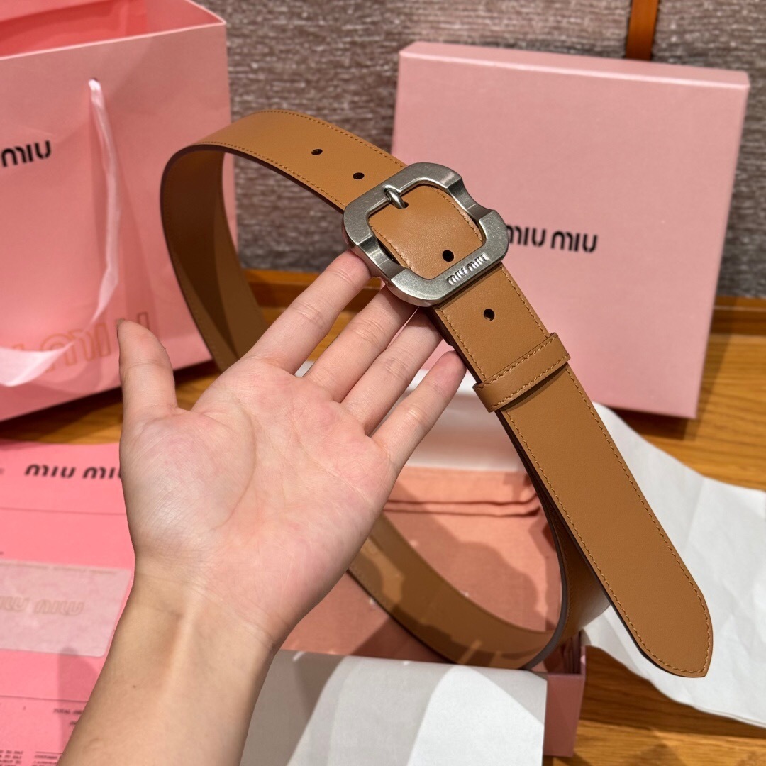 Miu Miu leather belt Brown
