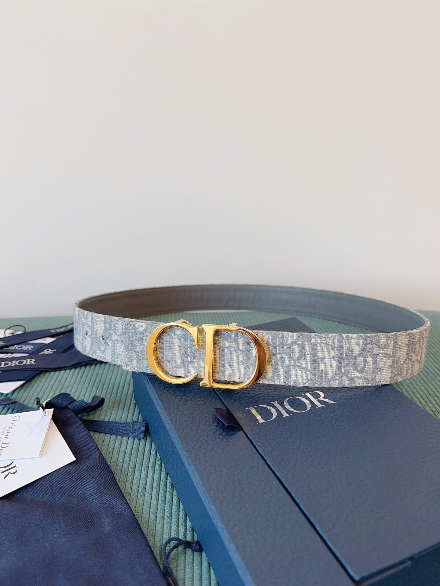 Dior leather belt CD buckle gray