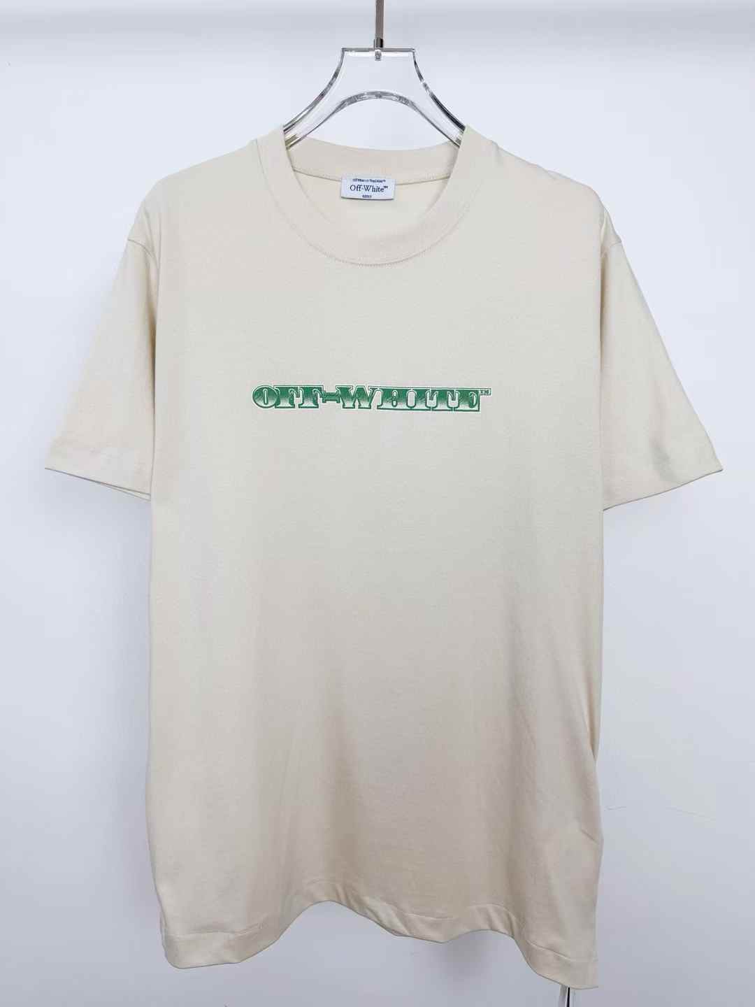 Off-White Cash Arrow Skate S/S Tee in a neutral color