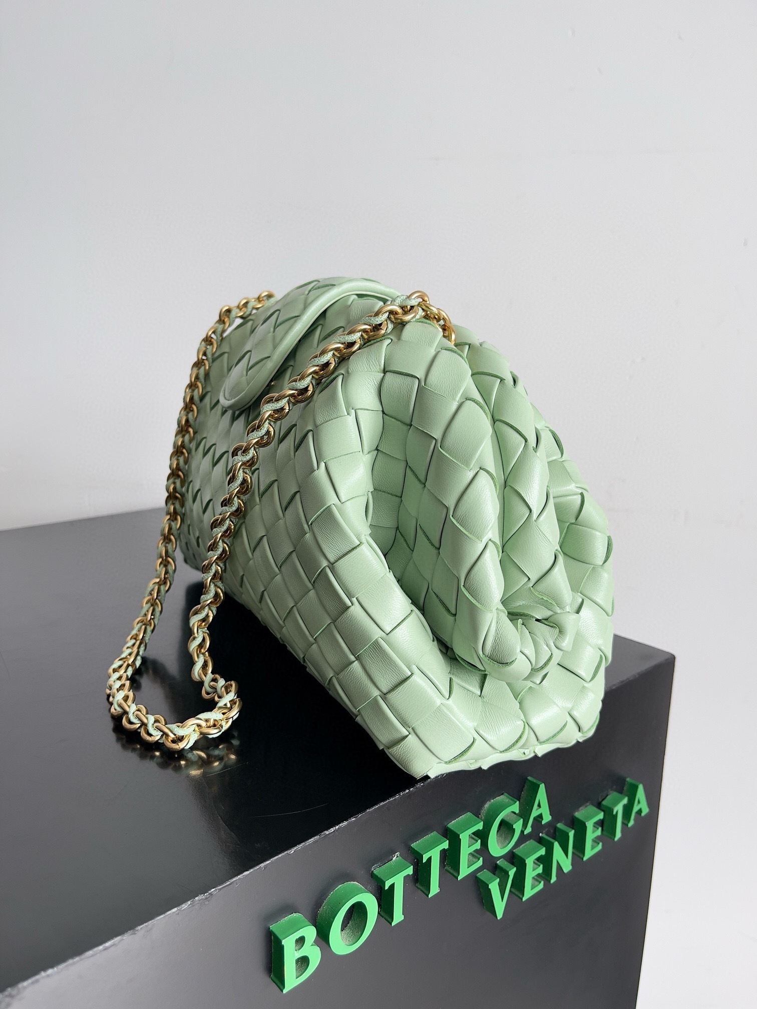 Bottega Veneta Lauren 1980 clutch bag light green color gold chain strap