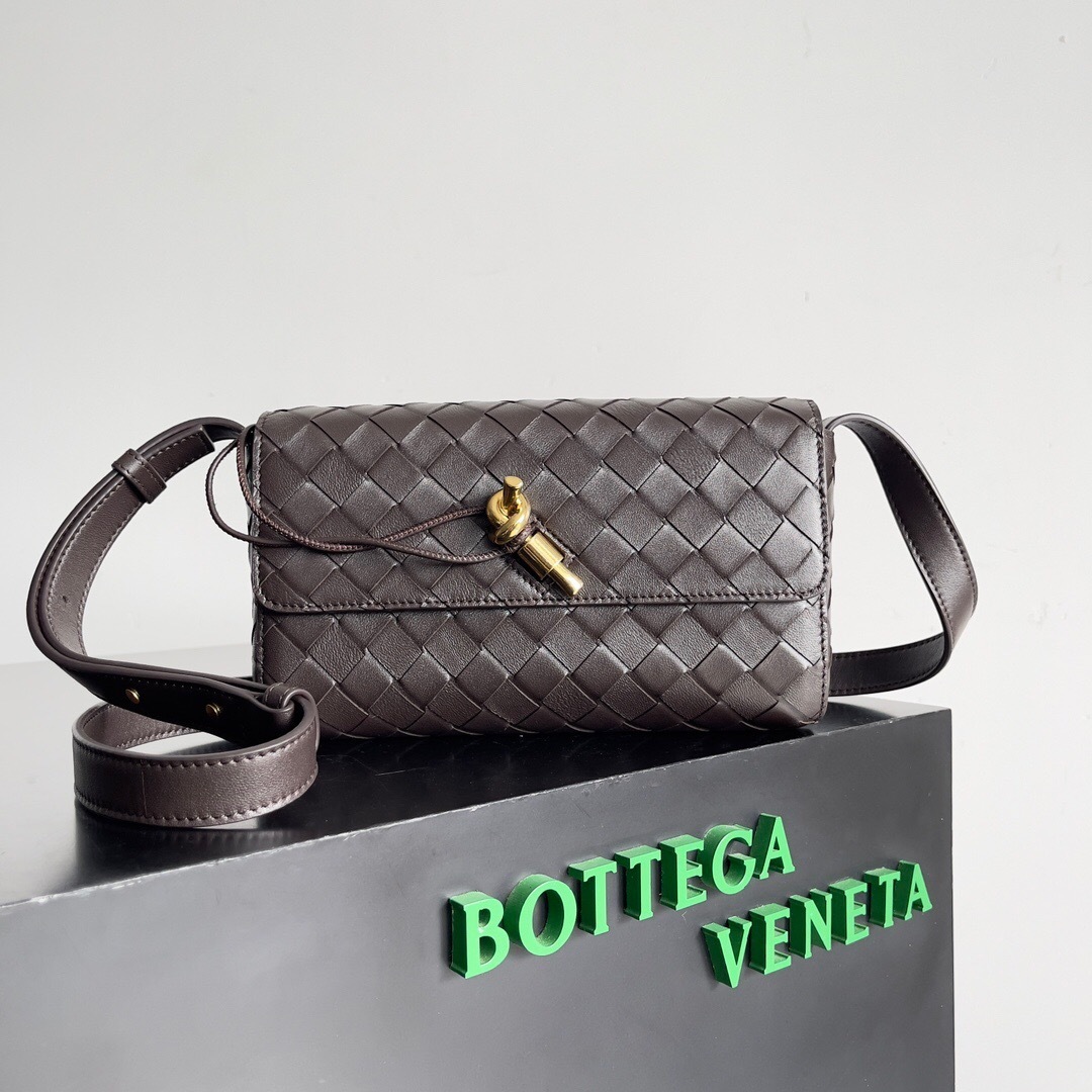 Bottega Veneta Andiamo bag with a sliding crossbody strap & knot detail