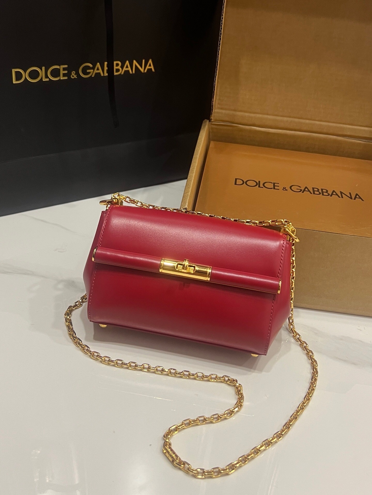 Dolce & Gabbana Marlene Mini leather shoulder bag red