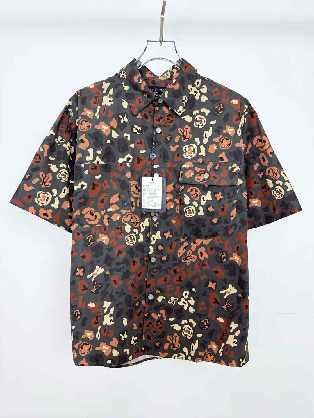 LV Printed Short-Sleeved Workwear Shirt graphic leopard-style camouflage print