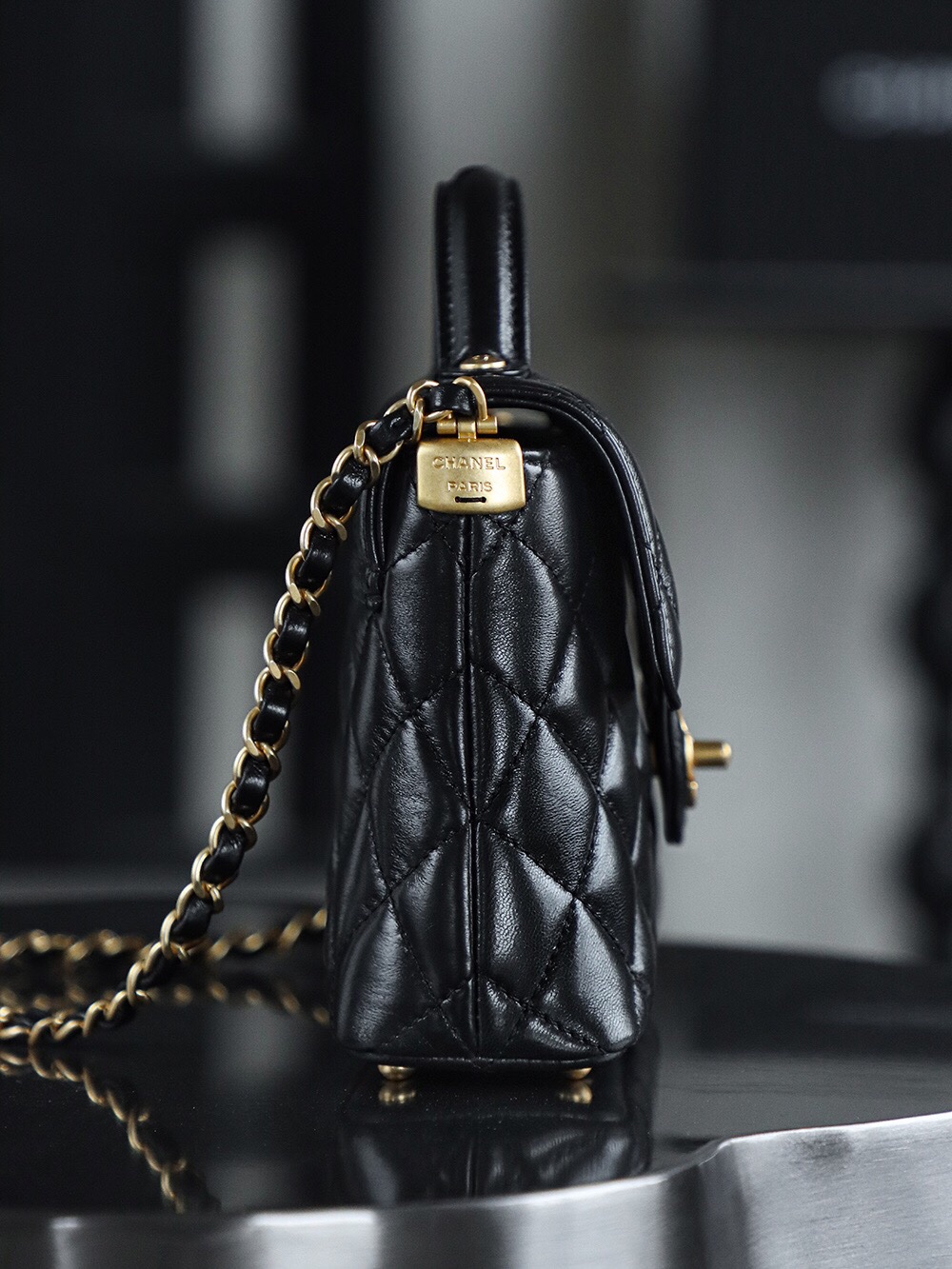 Chanel 25P Horizontal Style Vintage Gold Size 14*20*5.5cm