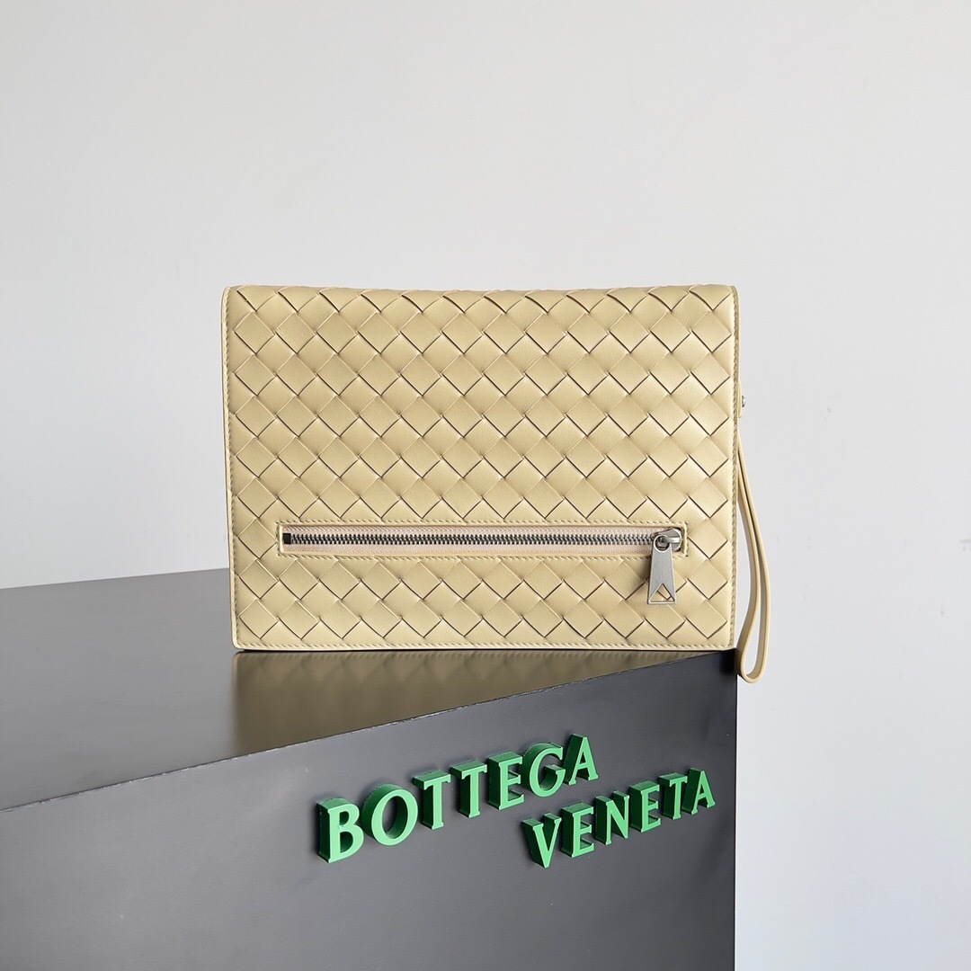 Bottega Veneta Intrecciato Document Case