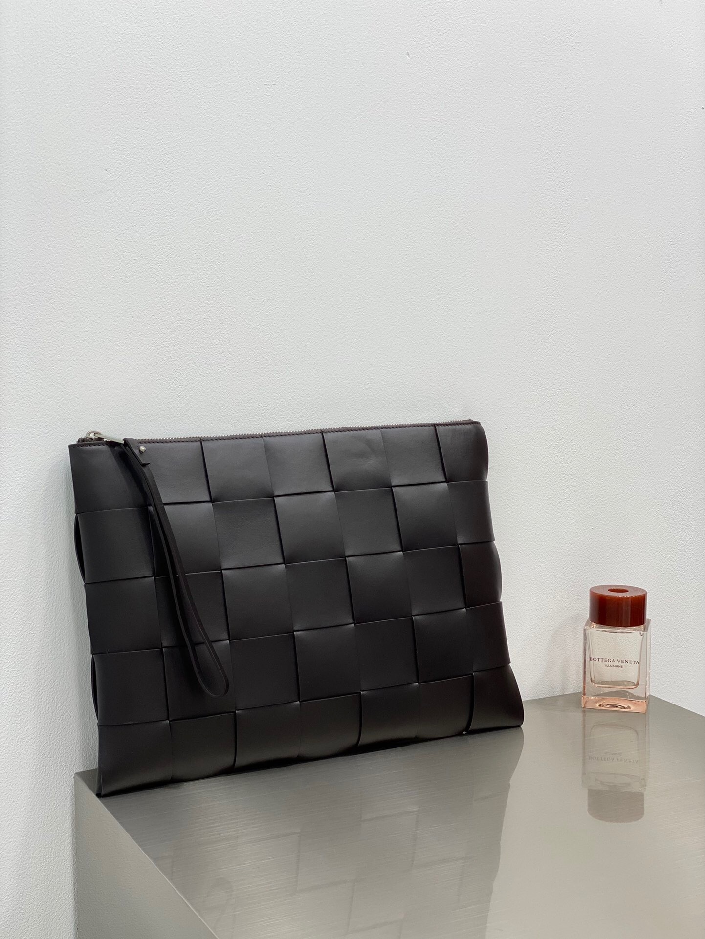 Bottega Veneta Intrecciato leather pouch