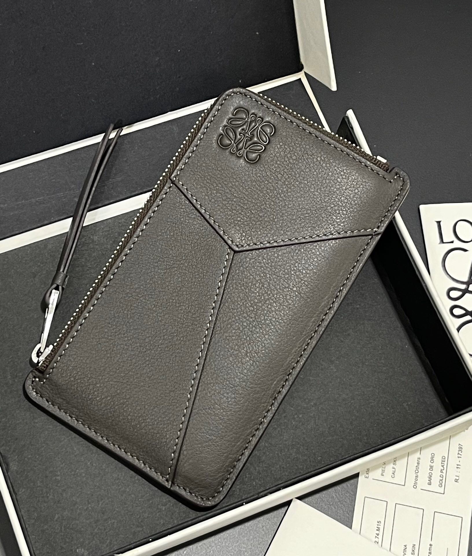 Loewe Puzzle long coin cardholder classic calfskin dark gray