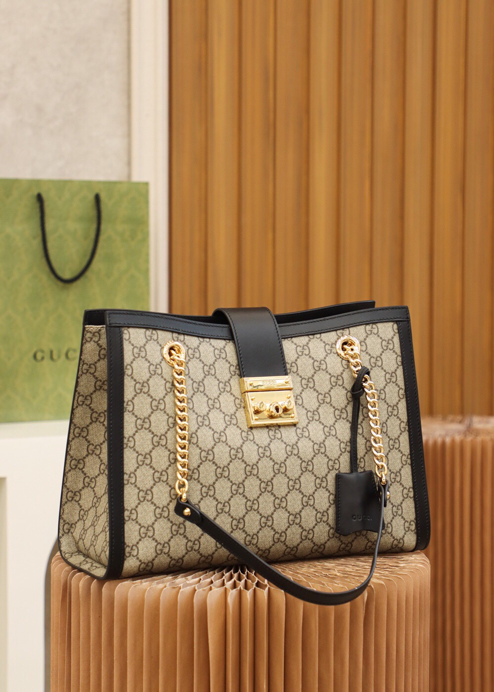 Gucci ??????? Black / Medium 479197 Size 35*23.5*14??