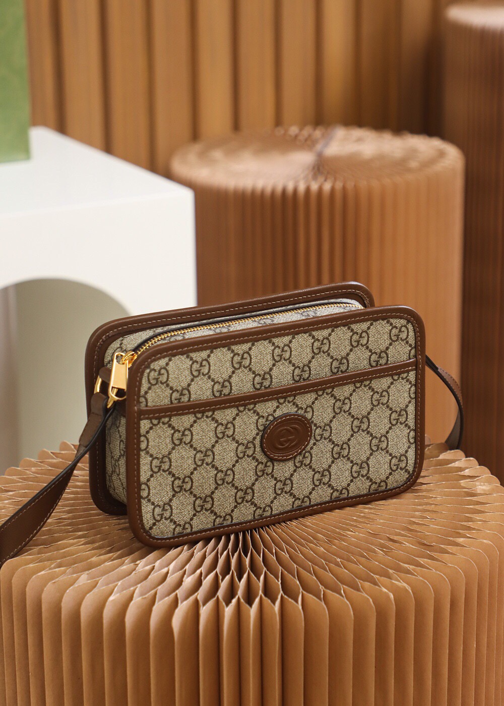 Gucci GG Camera Bag 658572 Size 22.5*14*7cm