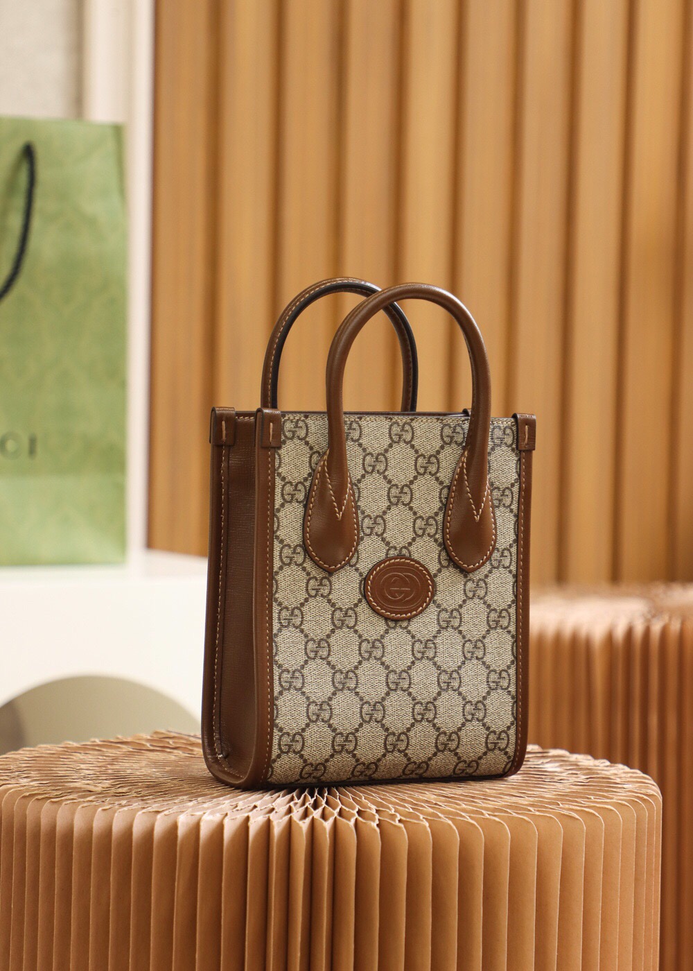 Gucci ???? ???? 671623 Size 16*20*7cm