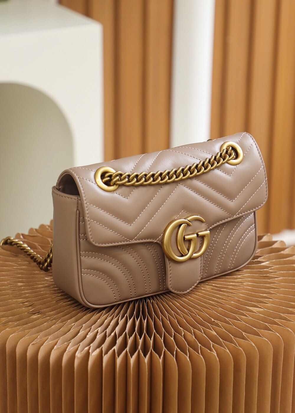 Gucci ? ? ??????? Apricot 446744 Size 22*13*6cm