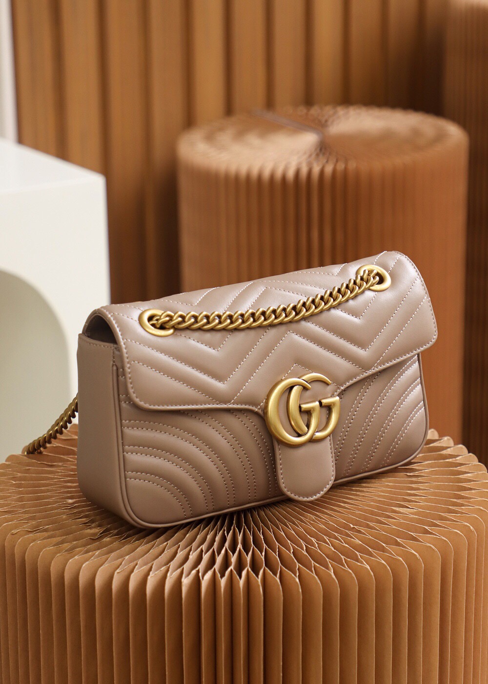 Gucci ? ? ??????? Apricot 443497 Size 26*15*7cm