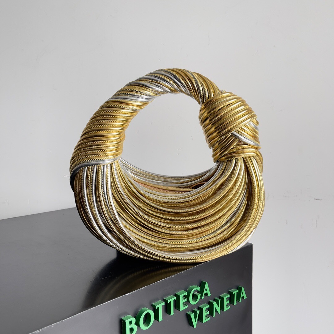 Bottega Veneta Campana bag Woven leather