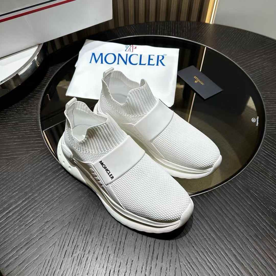 Moncler sneakers white