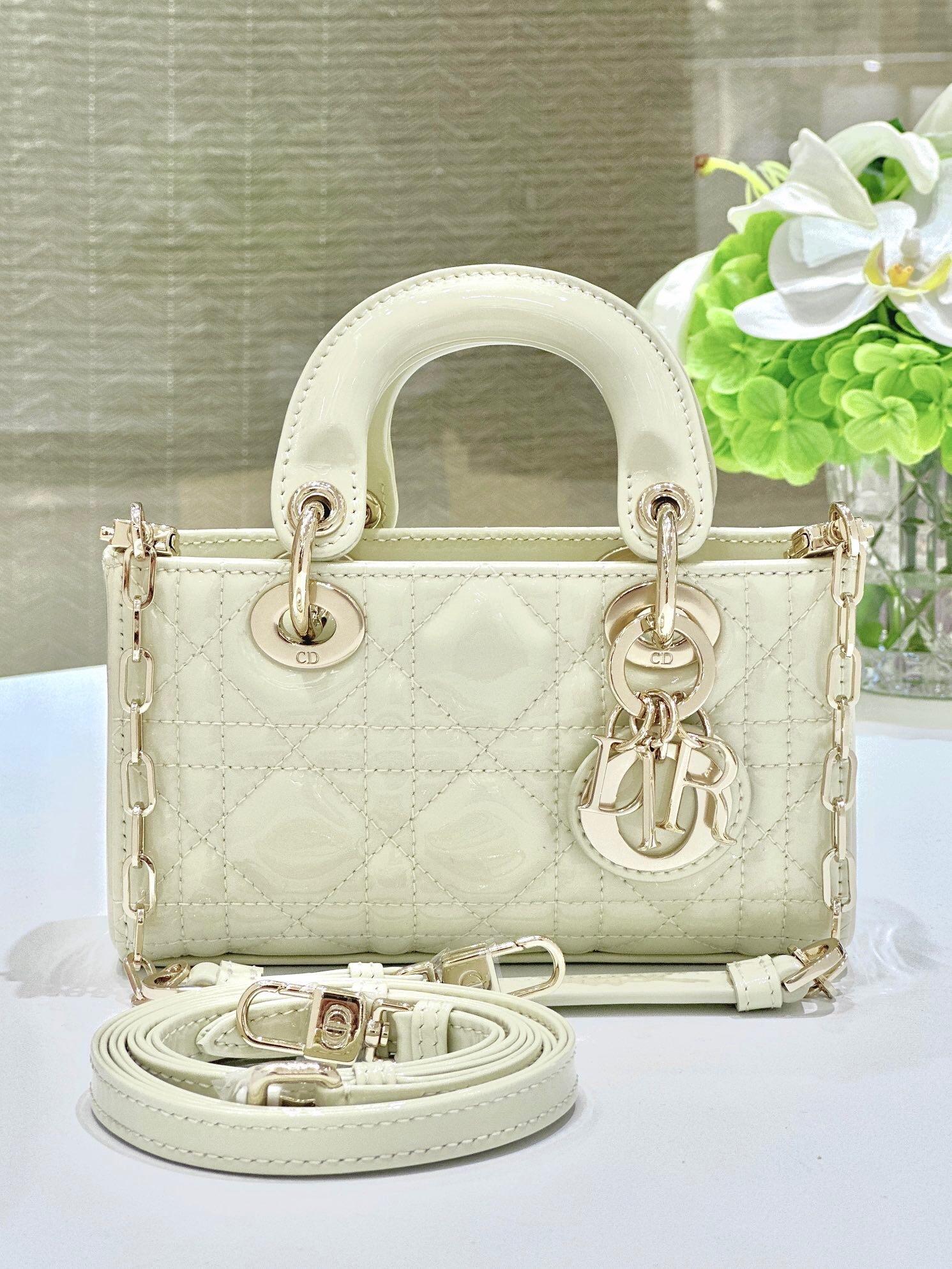 Dior Lady D-Joy bag cannage lambskin white