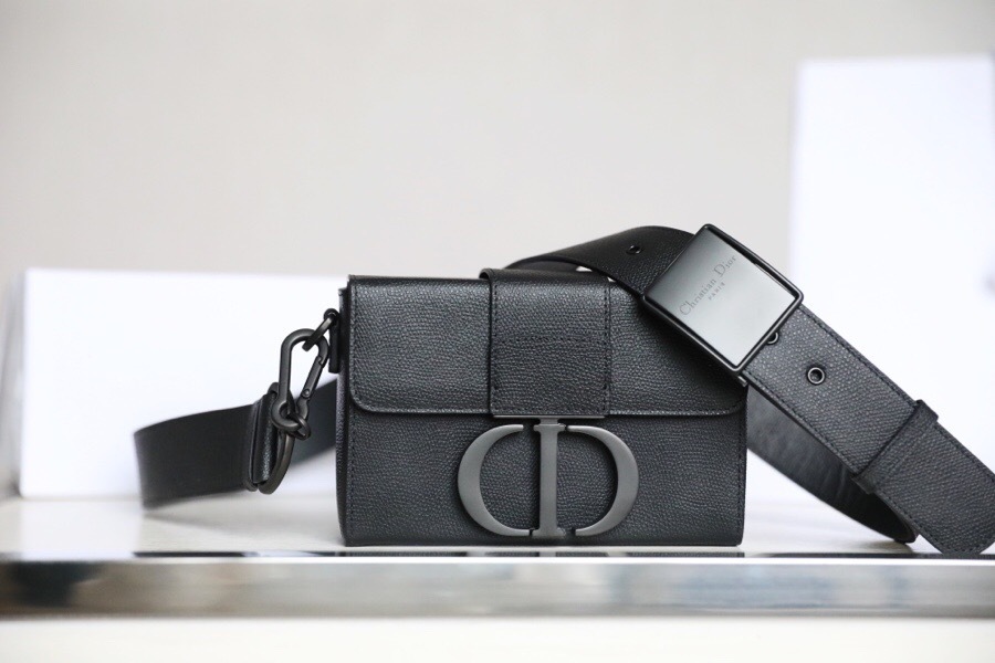 Dior 30 Montaigne Box Bag in black grained calfskin with a matte black CD clasp