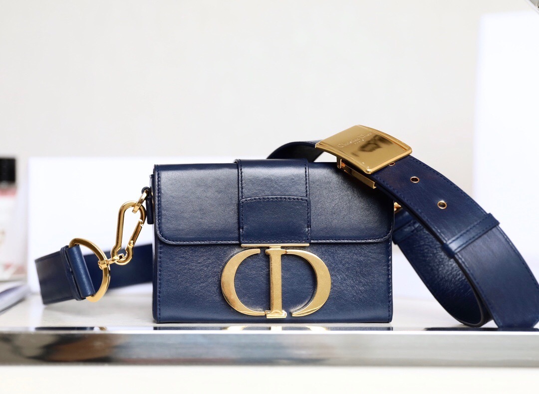 Dior 30 Montaigne bag in blue calfskin with a gold-finish "CD" clasp