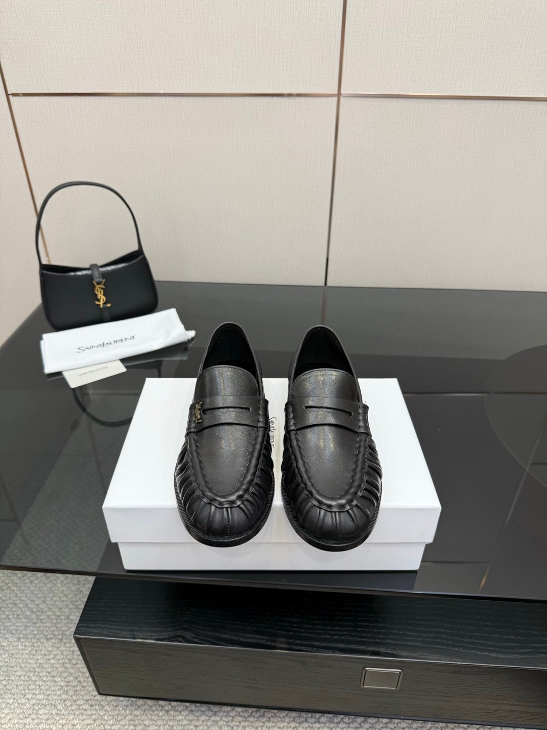 Saint Laurent Le Loafer leather loafers in black