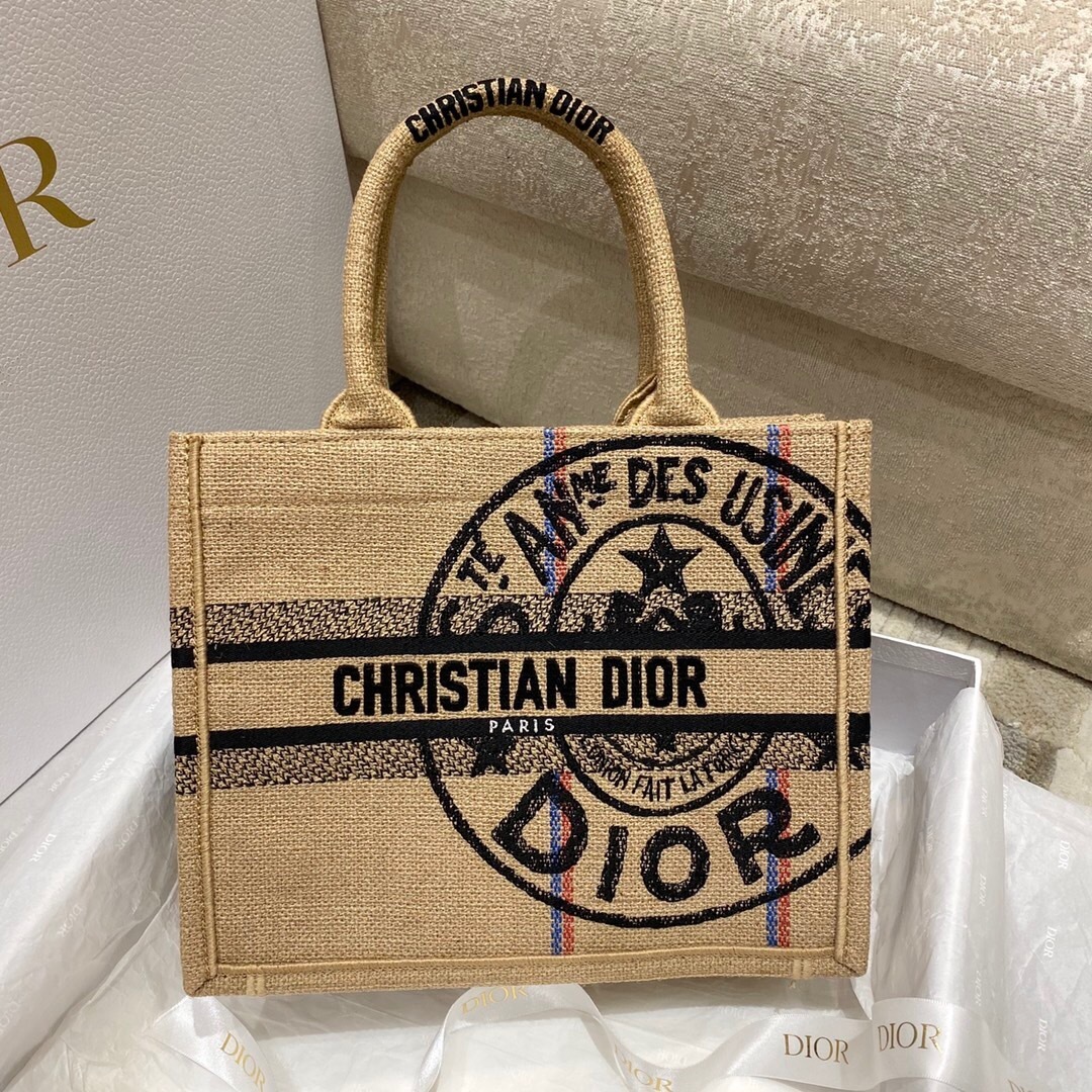 Dior Book Tote bag n embroidered jute canvas Beige