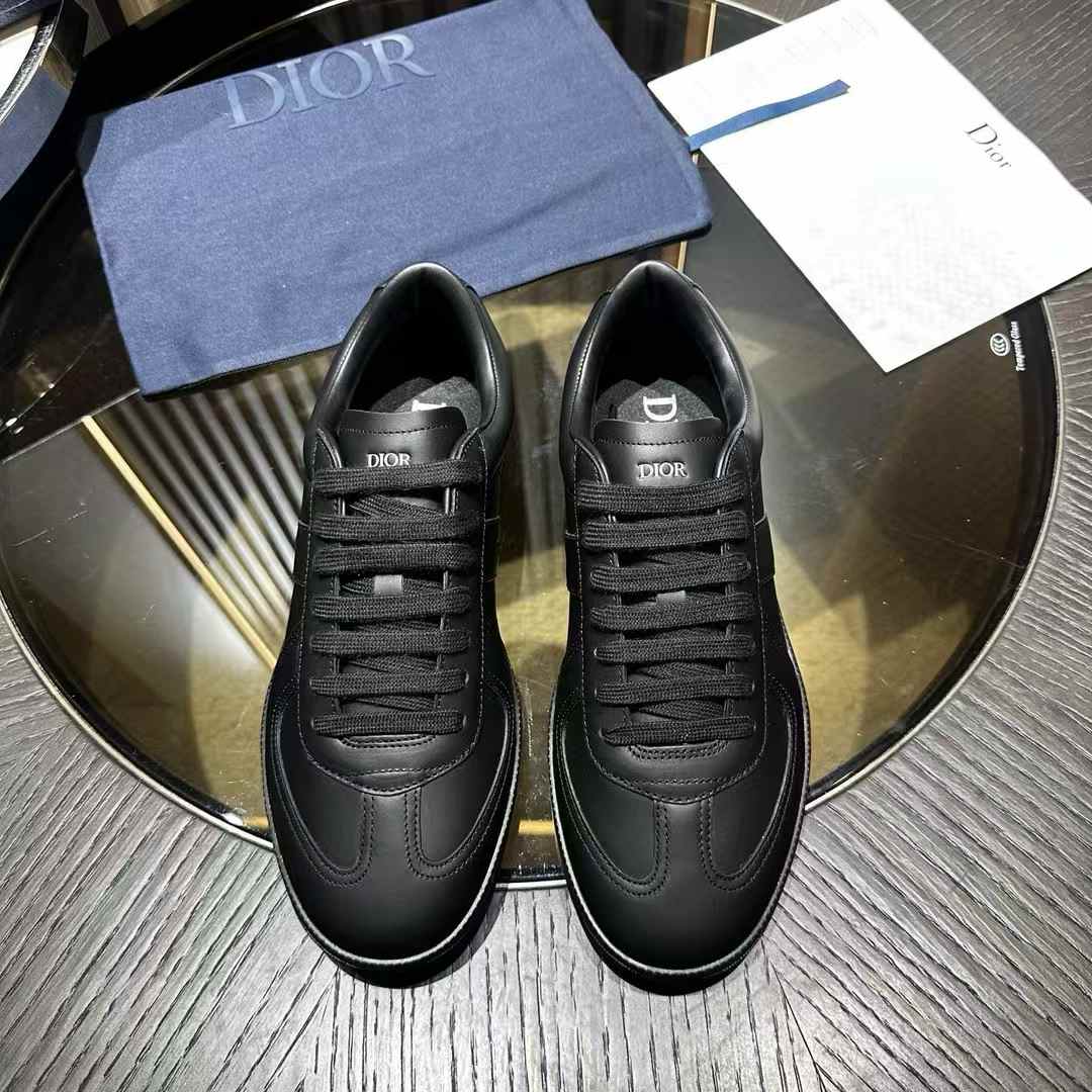Dior B01 Matchpoint sneakers in black smooth calfskinsleek, low-top silhouette