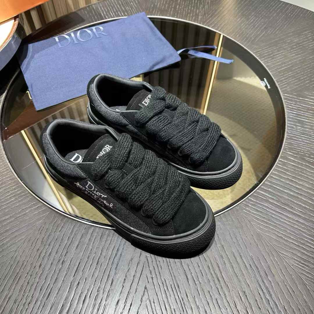 Dior B33 sneakers in black