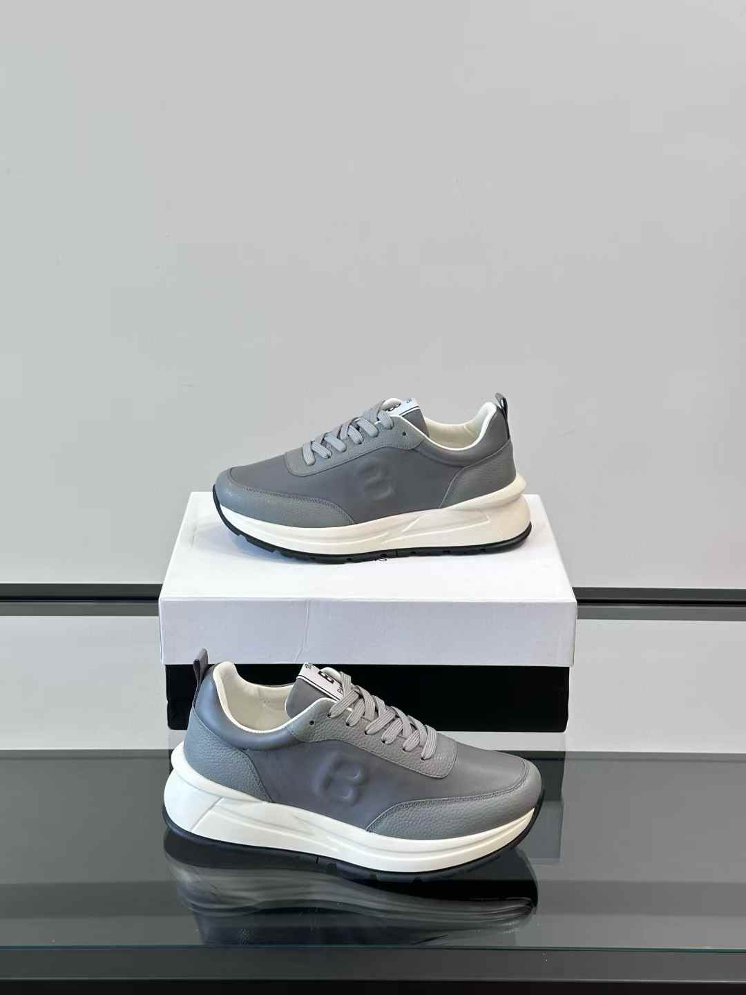 Balenciaga Runner sneakers in grey