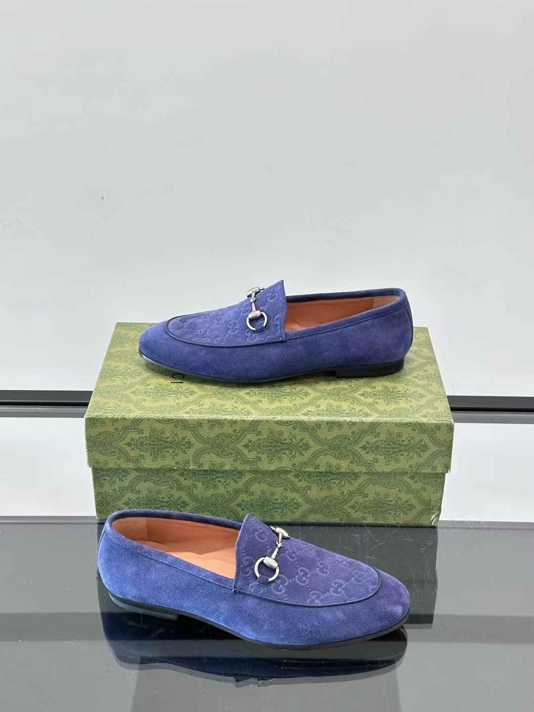 Gucci Jordaan GG velvet loafers in blue