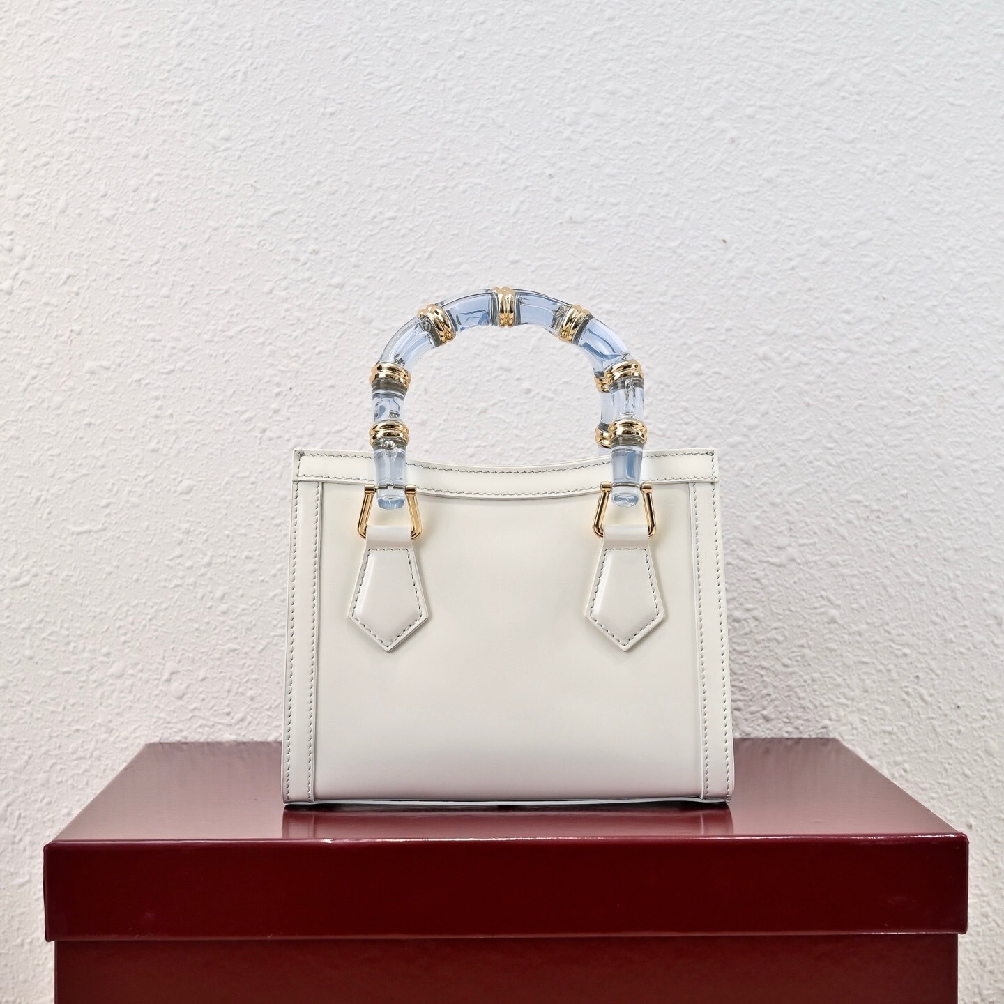 Gucci Diana mini tote bag with a bamboo handle