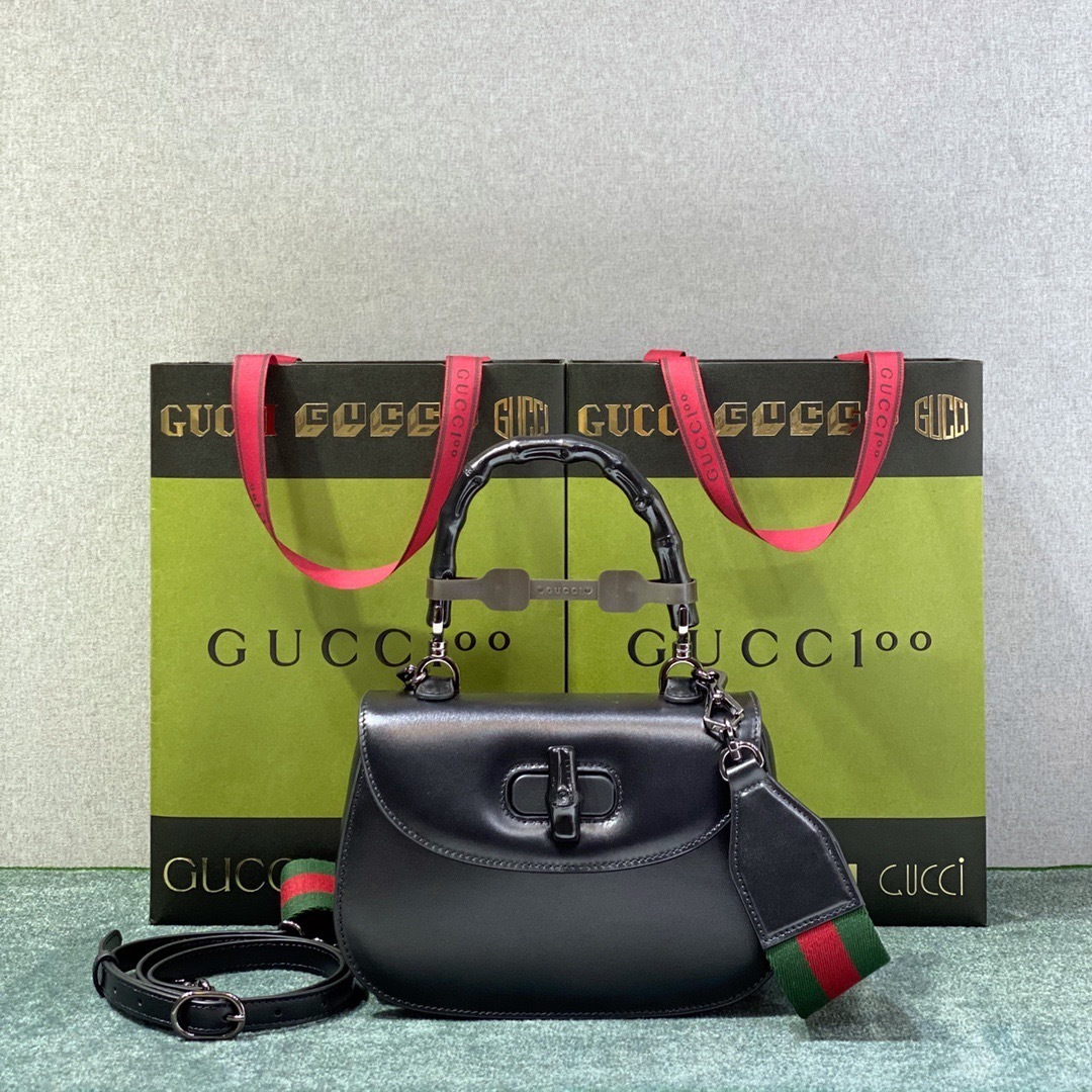 Gucci Bamboo 1947 top handle bag in black leather