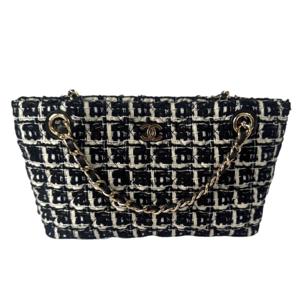 Chanel black and white tweed bag
