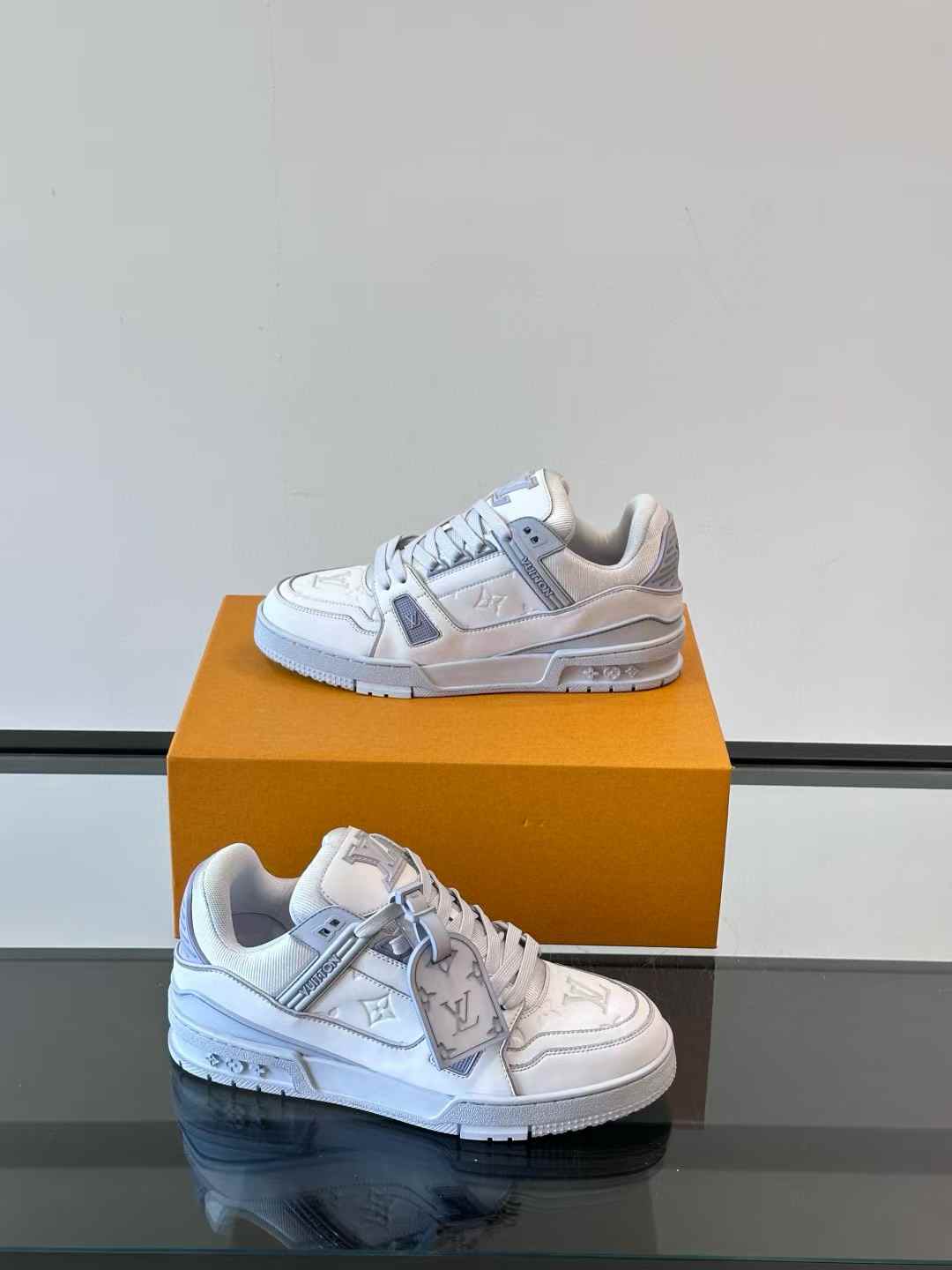 LV Trainer Maxi sneaker in white with grey accents