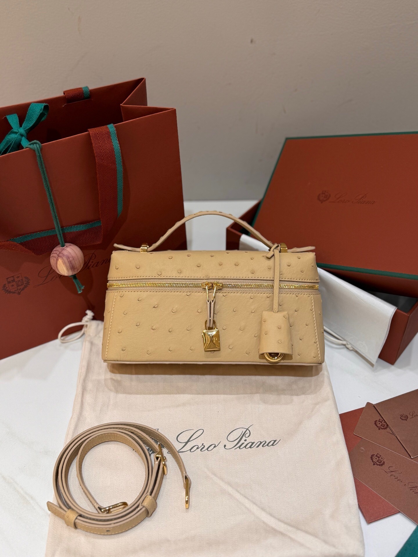 Loro Piana Extra Bag Vanity case L27 crafted in ostrich leather