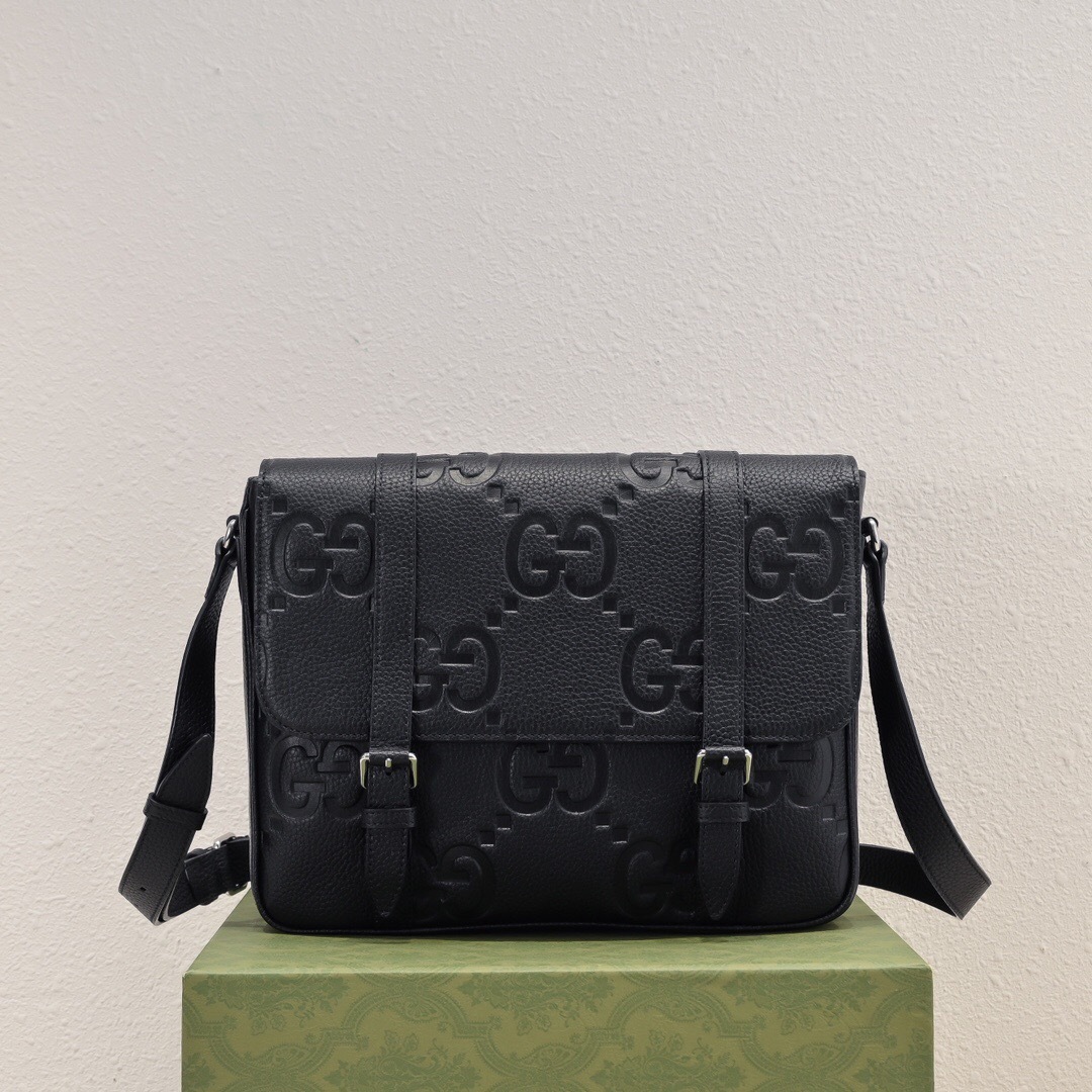 Gucci Medium Jumbo GG messenger bag in black leather