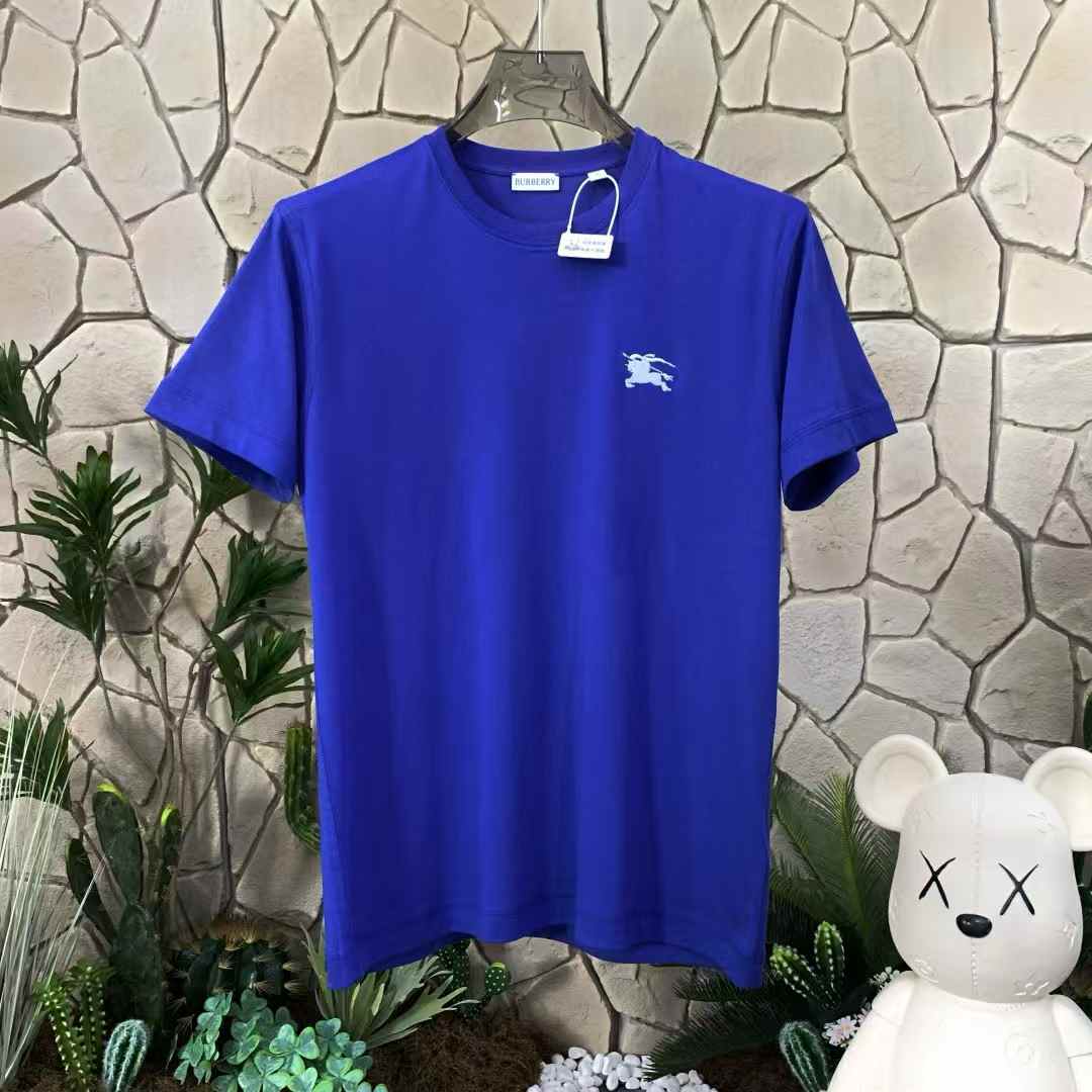 Burberry cotton T-shirt in royal blue with an embroidered Equestrian Knight Design logo