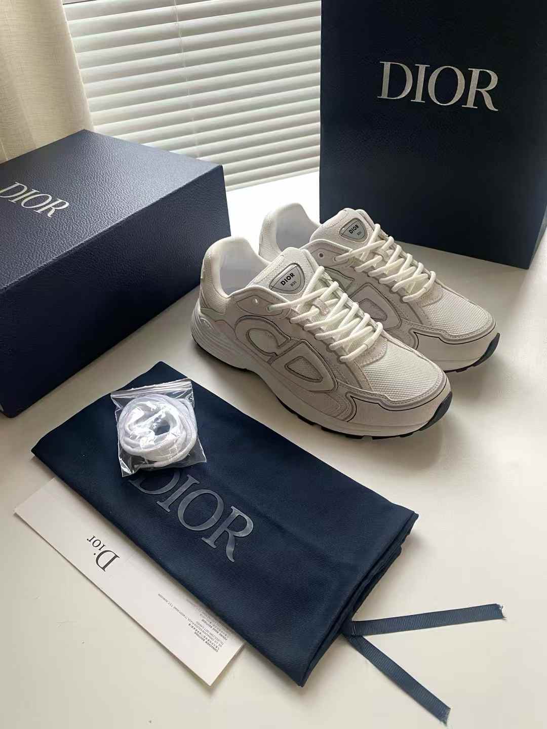 Dior B30 sneaker in white technical mesh and white technical fabric
