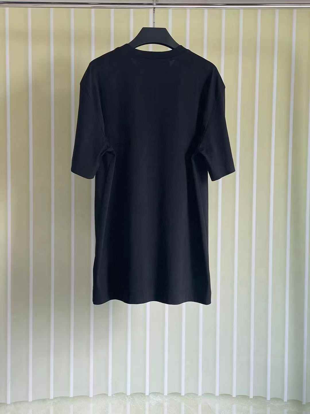 Givenchy cotton-jersey Black t-shirt with an embroidered logo script across the front