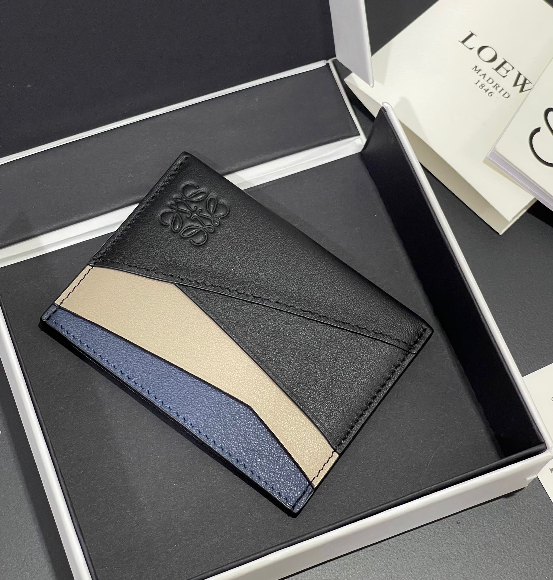 Loewe Puzzle Edge Bifold Coin Wallet in classic calfskin leather