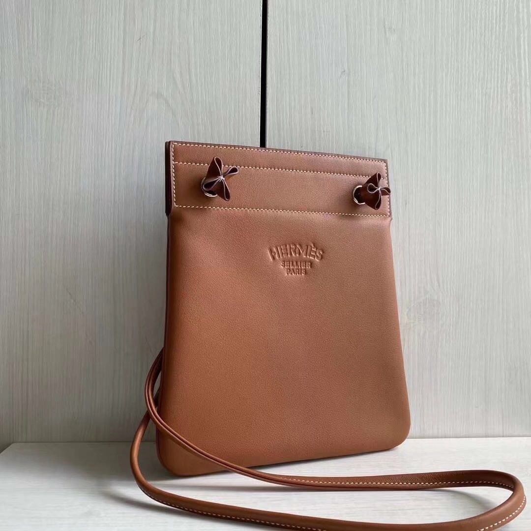 Hermes Aline Mini shoulder bag in brown Swift leather