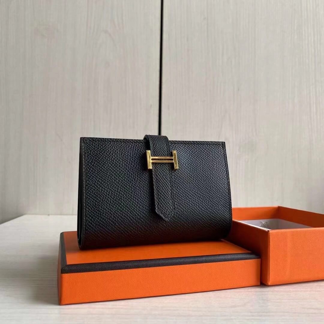 Hermes Bearn Mini wallet in black Chevre de Coromandel leather with gold hardware