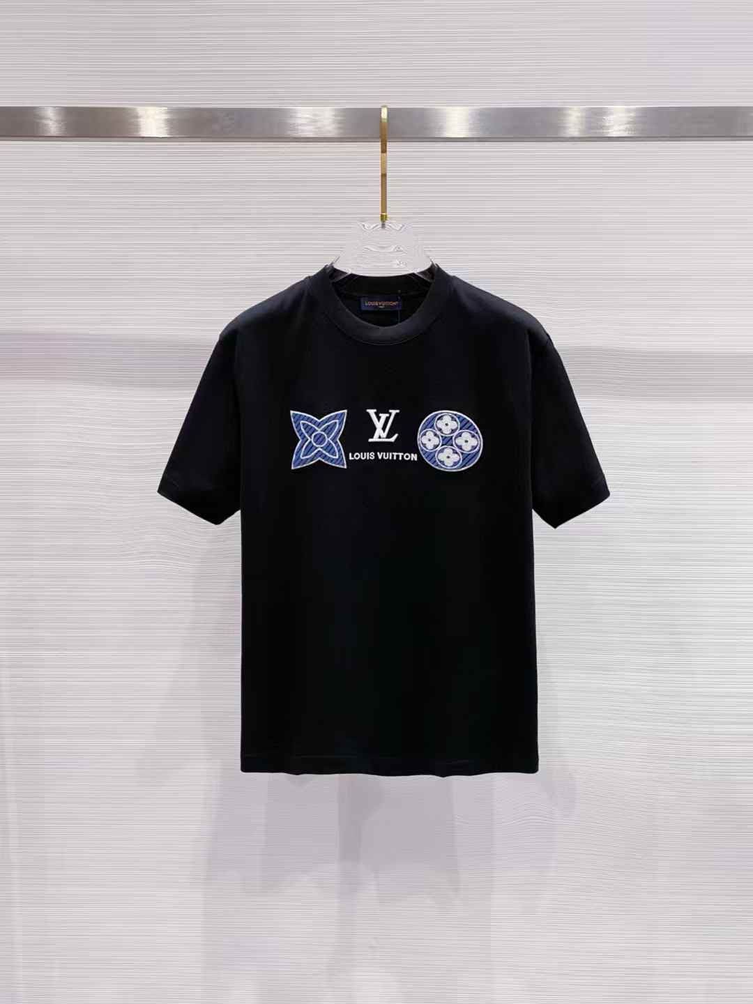 LV t-shirt black