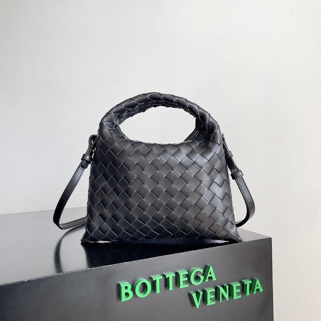 Bottega Veneta Mini Hop Intrecciato leather crossbody bag Black
