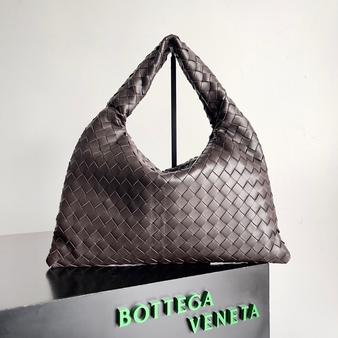 Bottega Veneta Hop bag in brown intrecciato woven nappa or calfskin leather