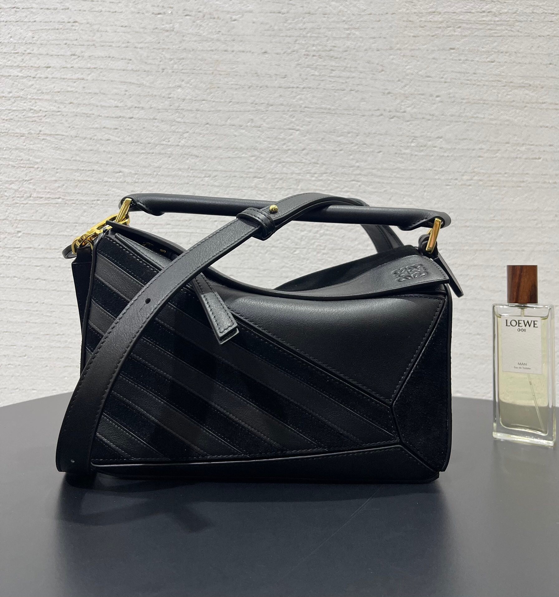 Loewe Puzzle Small suede-trimmed leather shoulder bag Black