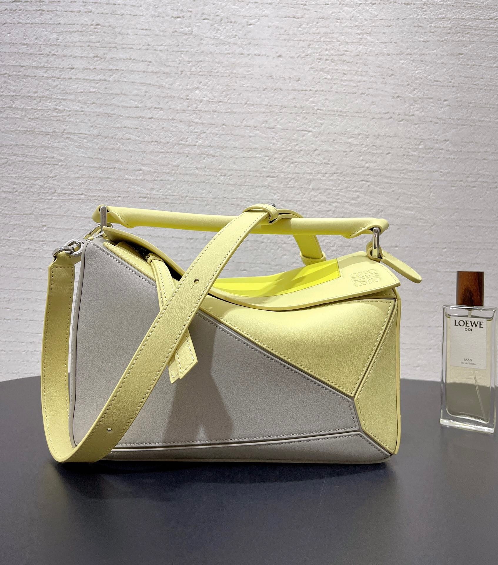 Loewe HandbagLoewe Handbag