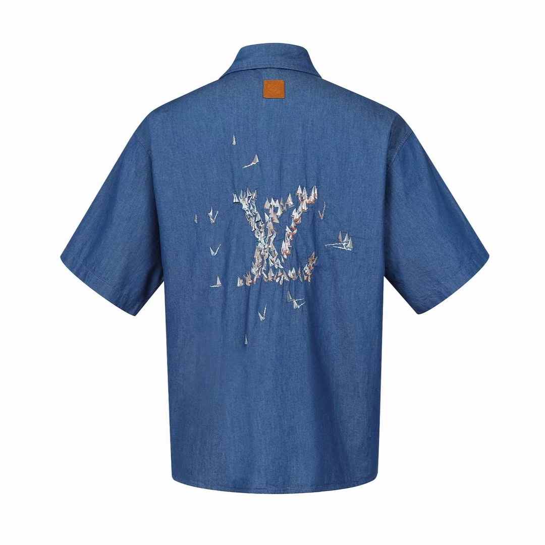 LV Embroidered Chambray Short-Sleeved Shirt in indigo cotton with a regatta motif