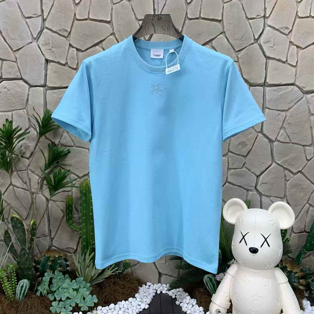 Burberry Graphic Logo-Short Sleeve T-Shirt in blue cotton