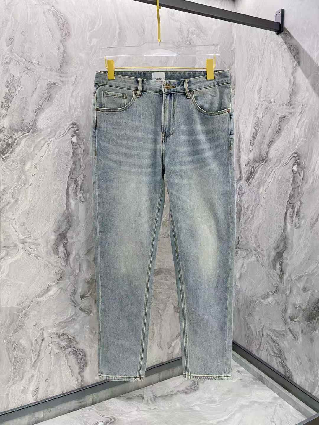 burberry regular fit light blue denim jeans for men